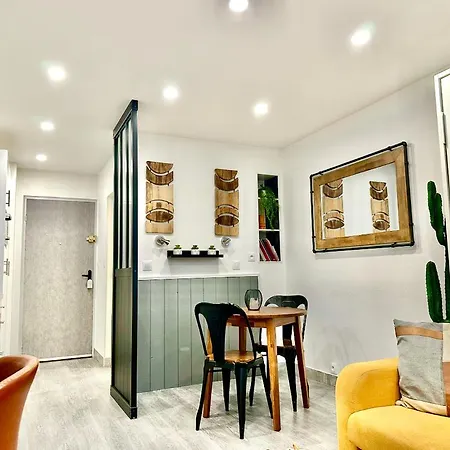 Le Refuge Du Bord De 2 Pers- Avec Parking A 500m De La * 울가트